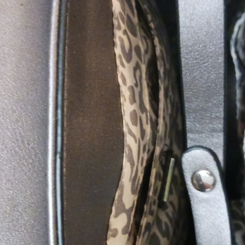 Handbag - Picture 3 of 4